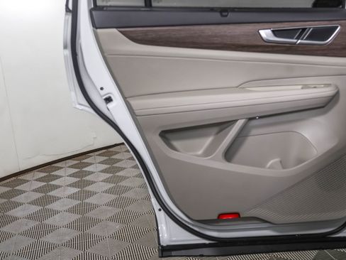 New 2026 Volkswagen Atlas SEL image 39