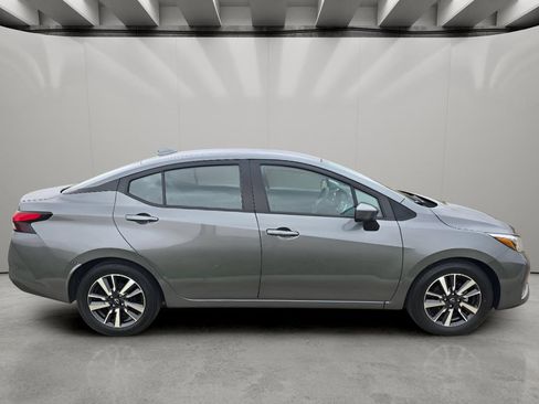 Used 2025 Nissan Versa SV FWD image 6