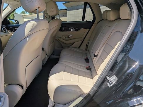 Used 2020 Mercedes-Benz GLC 300 image 14