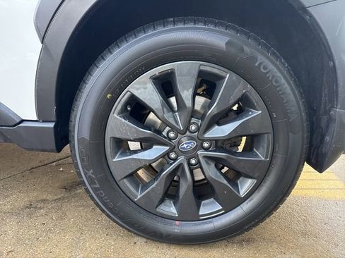 Certified 2023 Subaru Outback Onyx Edition image 23