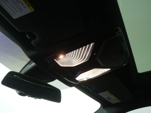 Certified 2023 BMW 430i Coupe w/ Premium Package image 16