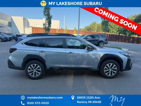 Used 2025 Subaru Outback Premium w/ Popular Package #1A AWD/4WD image 7