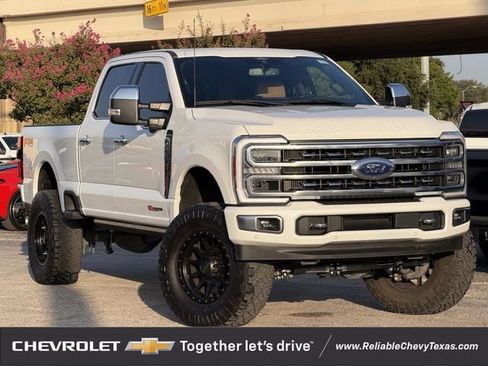Used 2024 Ford F250 Platinum AWD/4WD image 2