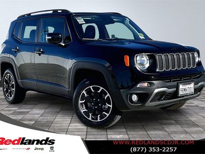Certified 2023 Jeep Renegade Latitude w/ Sun/Sound Group