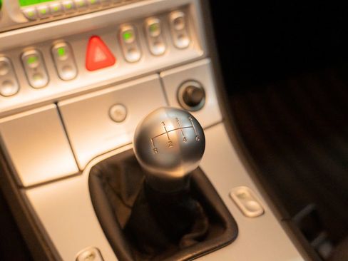 Used 2006 Chrysler Crossfire Coupe image 31