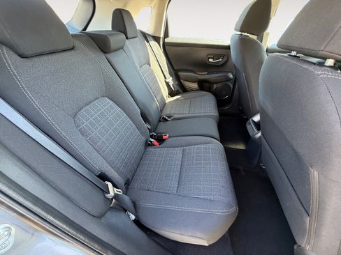 Used 2025 Honda HR-V LX image 18