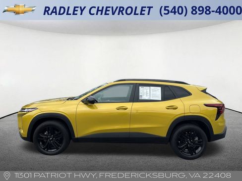 Used 2025 Chevrolet Trax ACTIV w/ Driver Confidence Package FWD image 16