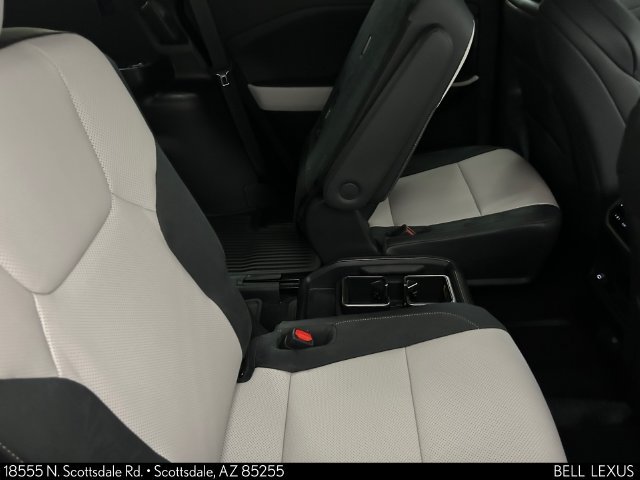 Used 2025 Lexus TX 500h AWD w/ Technology Package image 14