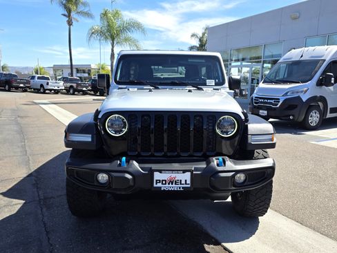 Certified 2023 Jeep Wrangler Unlimited image 7