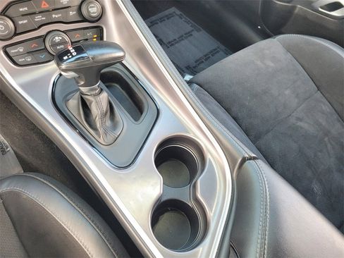 Used 2021 Dodge Challenger R/T w/ Plus Package image 25