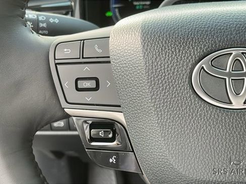 New 2026 Toyota Camry XLE image 9