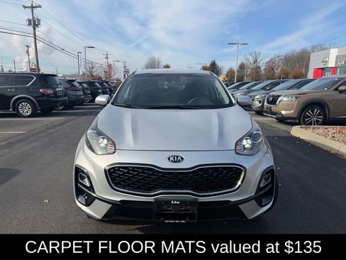 Used 2020 Kia Sportage LX image 3