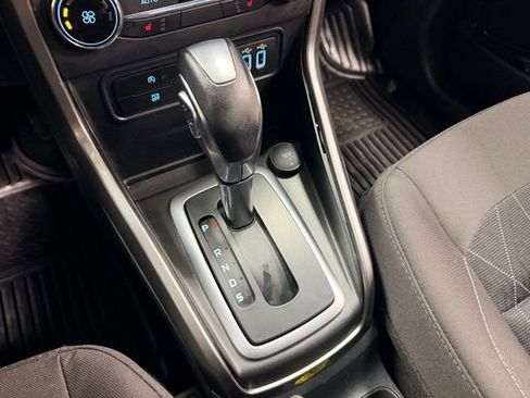 Used 2019 Ford EcoSport SE image 17
