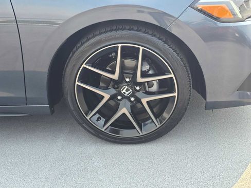 Used 2024 Honda Civic Sport Touring image 9