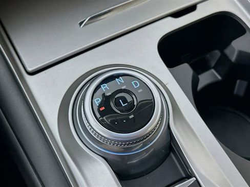 Used 2021 Ford Explorer 2WD image 16