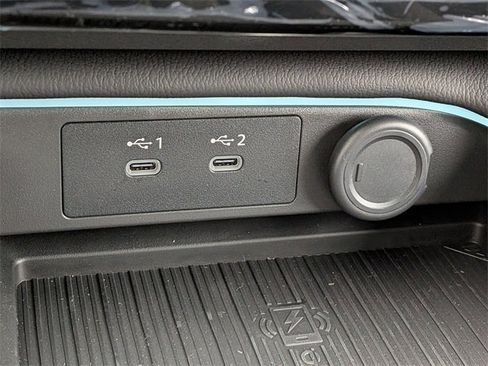 New 2026 Nissan Sentra SV w/ SV Convenience Package image 13