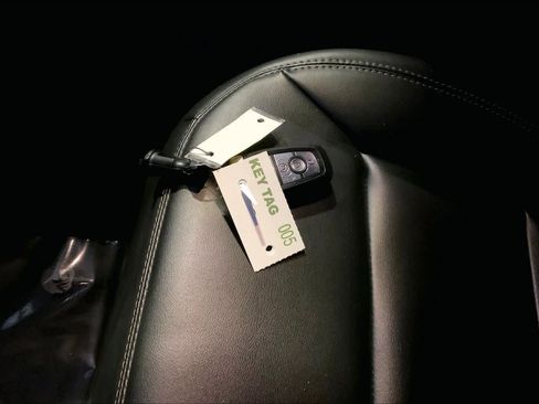 Used 2023 Ford Explorer XLT w/ Equipment Group 202A image 13