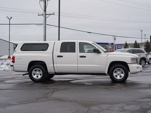 Used 2009 Dodge Dakota Big Horn w/ Extra Security Group image 2