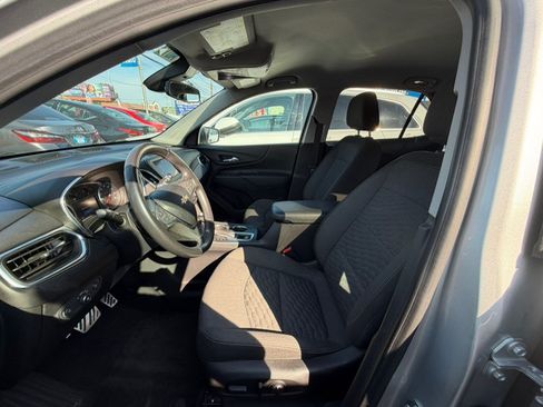 Used 2021 Chevrolet Equinox LT AWD/4WD image 8