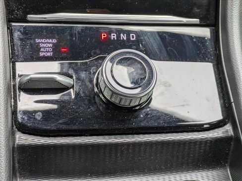 Used 2024 Jeep Grand Cherokee L Limited w/ Black Appearance Package image 13