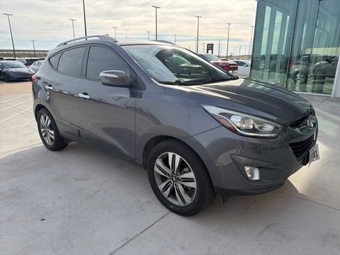 Used 2014 Hyundai Tucson Limited image 3