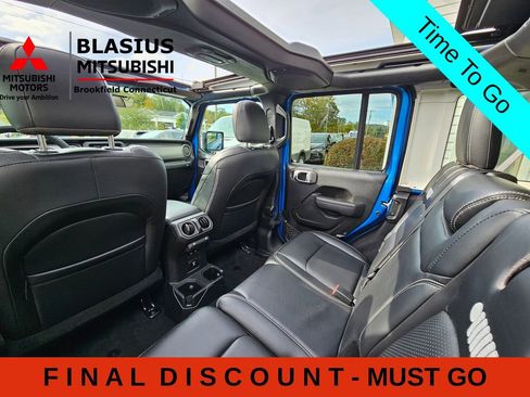 Used 2023 Jeep Wrangler Unlimited Sport w/ Sun And Sound Package AWD/4WD image 21