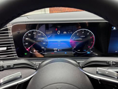 New 2026 Mercedes-Benz GLS 450 4MATIC image 15