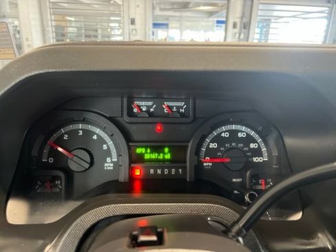 Used 2013 Ford E-150 and Econoline 150 Wagon RWD image 17