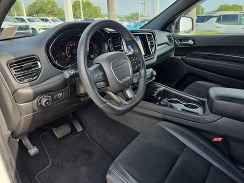 Used 2022 Dodge Durango GT RWD image 16