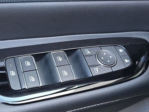 Used 2025 Nissan Murano SL AWD/4WD image 29