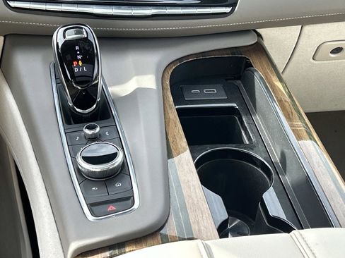 Used 2021 Cadillac Escalade Sport Platinum image 25