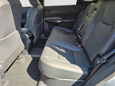 Used 2026 Lexus RX 450h AWD w/ Convenience Package image 18