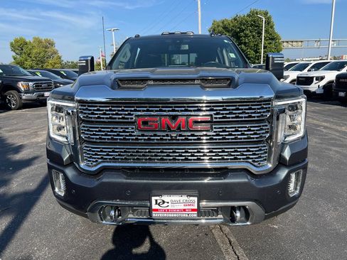 Used 2022 GMC Sierra 2500 Denali AWD/4WD image 3