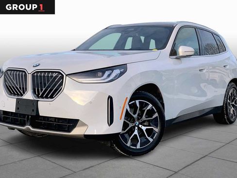 Certified 2025 BMW X3 xDrive30i w/ Convenience Package image 1