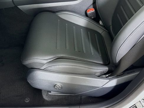 New 2026 Mercedes-Benz GLC 300 4MATIC image 20