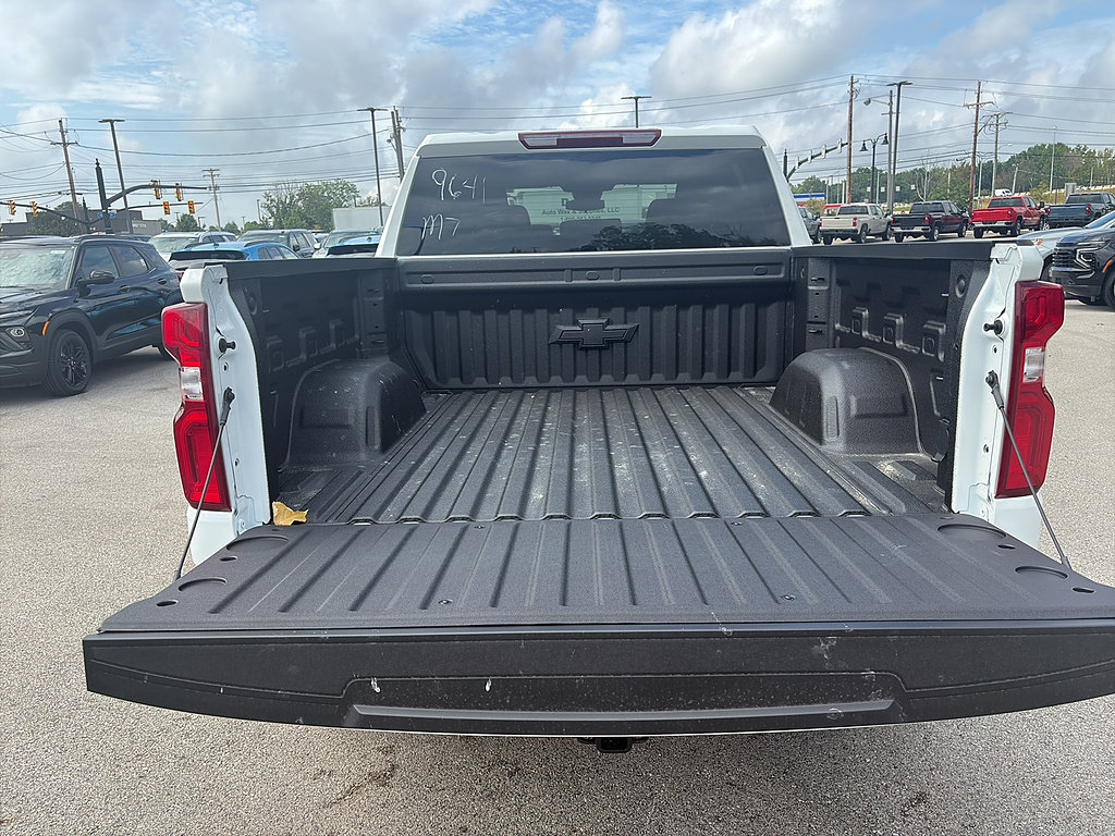 New 2026 Chevrolet Silverado 1500 RST w/ RST Select Package AWD/4WD image 14