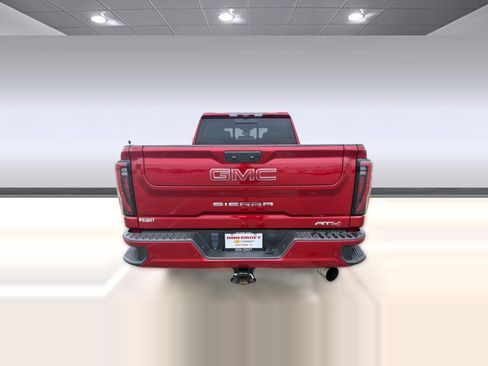 Used 2024 GMC Sierra 2500 AT4 w/ AT4 Premium Plus Package AWD/4WD image 9