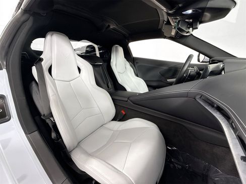 Used 2022 Chevrolet Corvette Stingray Coupe w/ 1LT image 21