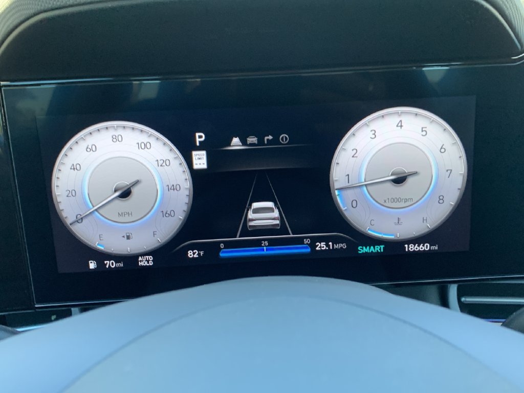 Certified 2024 Hyundai Elantra SEL w/ Convenience Package FWD image 24