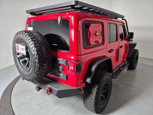Used 2019 Jeep Wrangler Unlimited Sahara w/ Quick Order Package 24M Moab AWD/4WD image 4