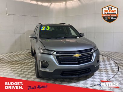 Used 2023 Chevrolet Traverse LT