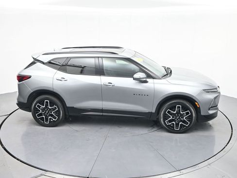 Used 2023 Chevrolet Blazer RS w/ Driver Confidence II Package image 29