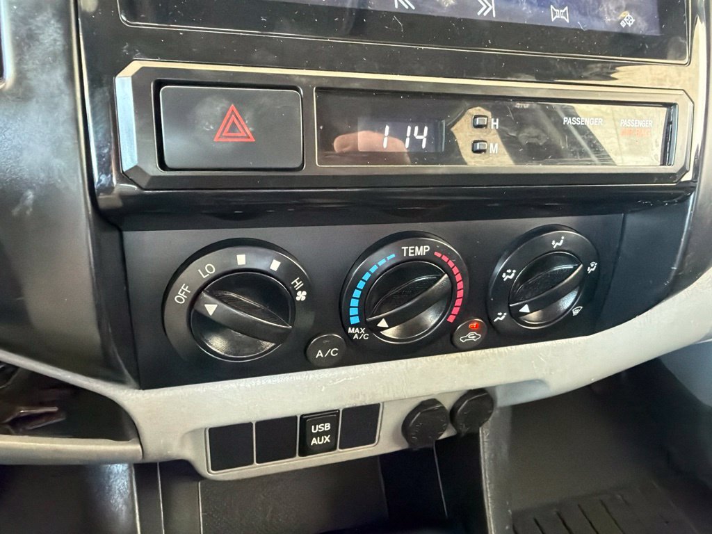 Used 2014 Toyota Tacoma PreRunner w/ Convenience Package RWD image 10