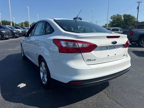 Used 2014 Ford Focus SE FWD image 9