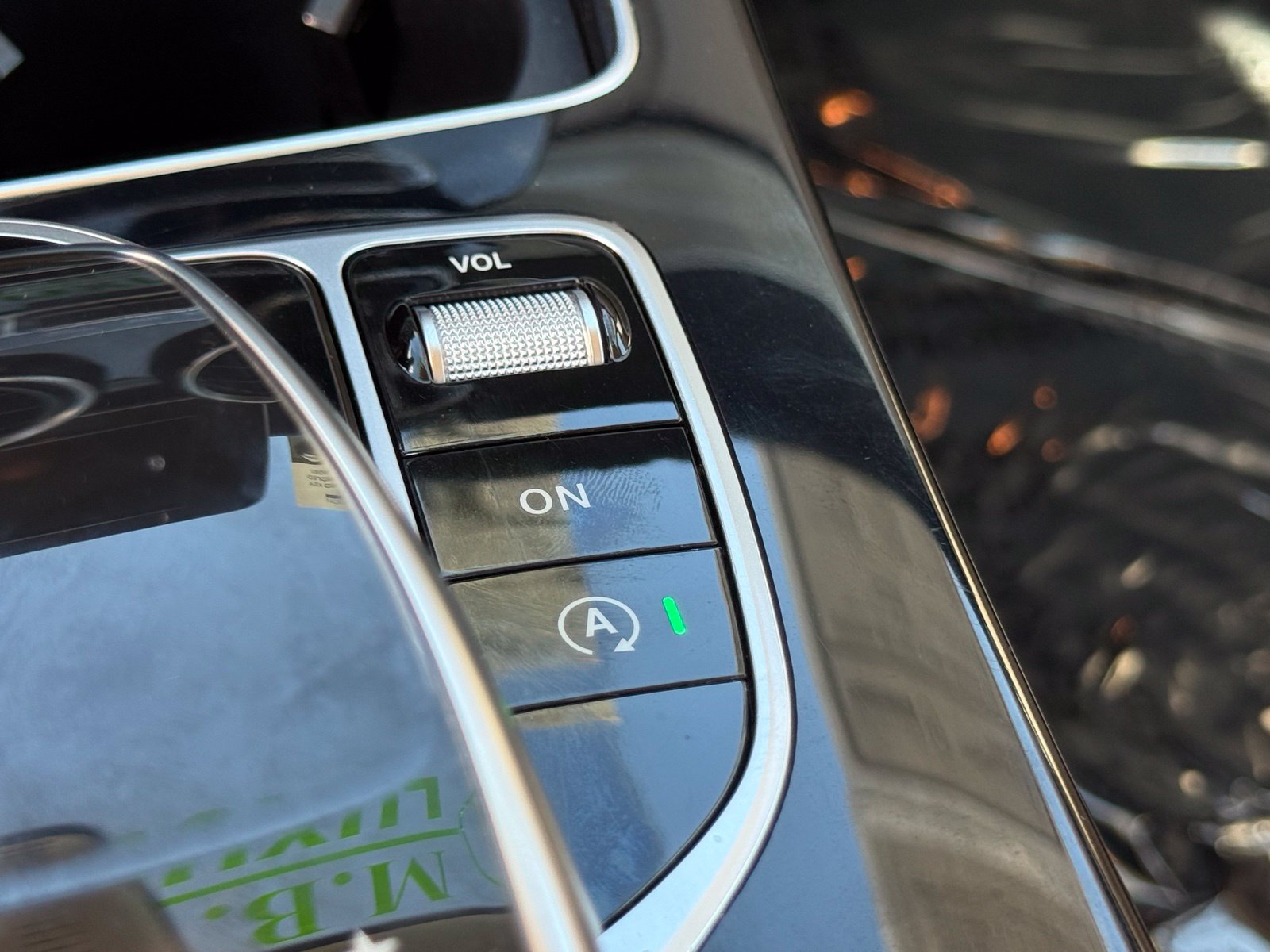 Used 2015 Mercedes-Benz C 300 4MATIC Sedan image 32