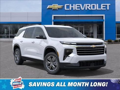 New 2026 Chevrolet Traverse LT w/ Driver Confidence Package FWD image 7