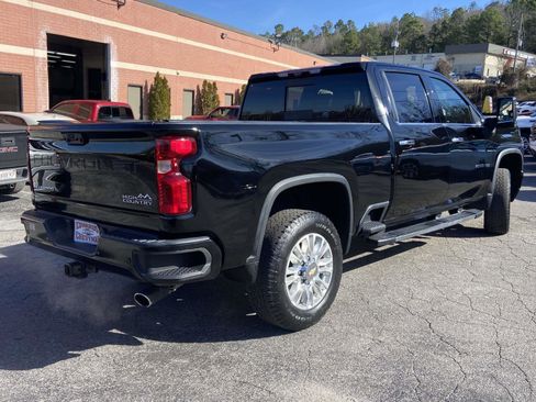 Used 2022 Chevrolet Silverado 2500 High Country image 24