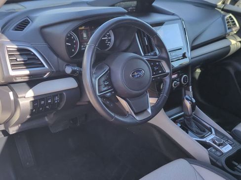 Used 2022 Subaru Forester Limited image 2