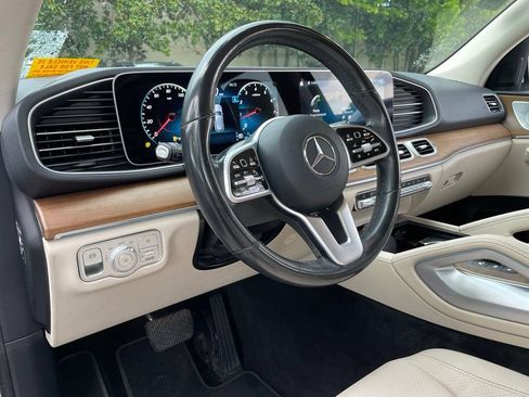 Used 2021 Mercedes-Benz GLE 350 w/ Premium Package image 10