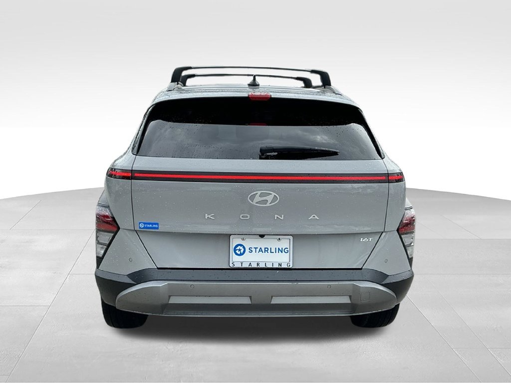 Used 2025 Hyundai Kona Limited FWD image 8